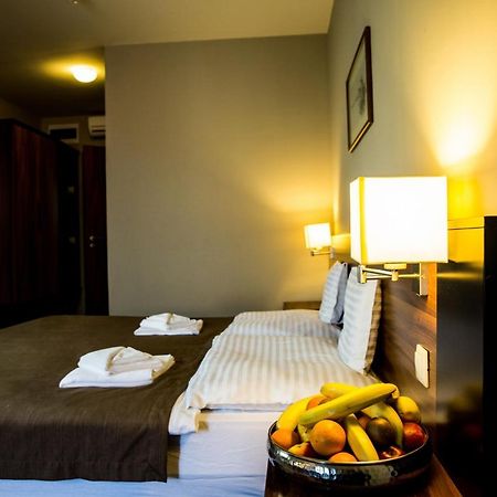 Fiaker Panzio Bed & Breakfast Zalaszentgrot Luaran gambar