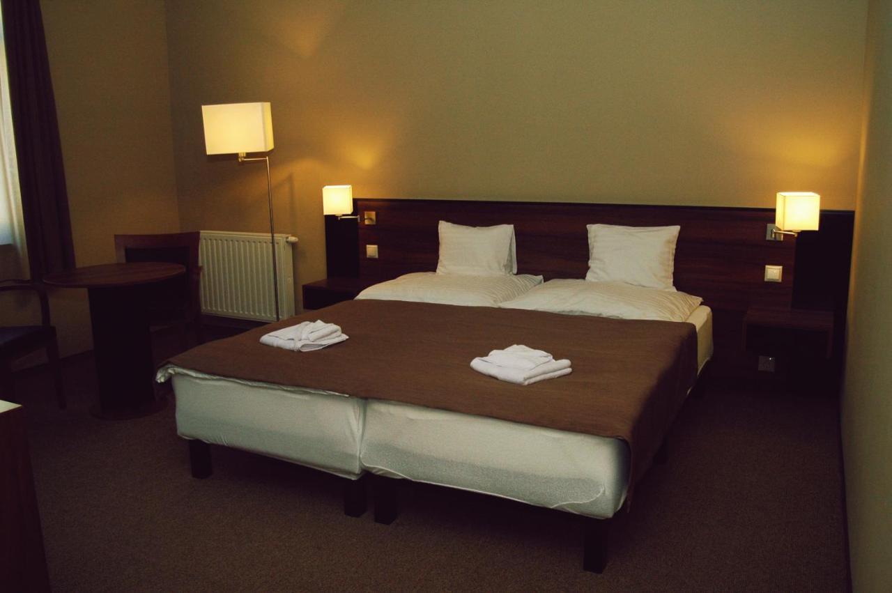 Fiaker Panzio Bed & Breakfast Zalaszentgrot Luaran gambar